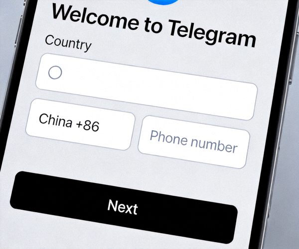 Telegram首次启动注册界面截图，显示输入手机号进行验证的步骤